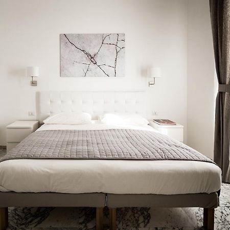 Отель Vinci House Рим Экстерьер фото